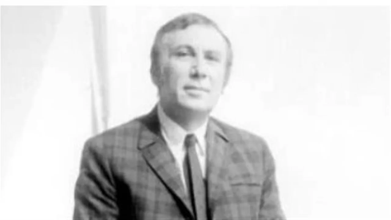 رحيل نزار قباني.. تفاصيل العودة الأخيرة لشاعر الياسمين إلى ثرى العاصمة دمشق